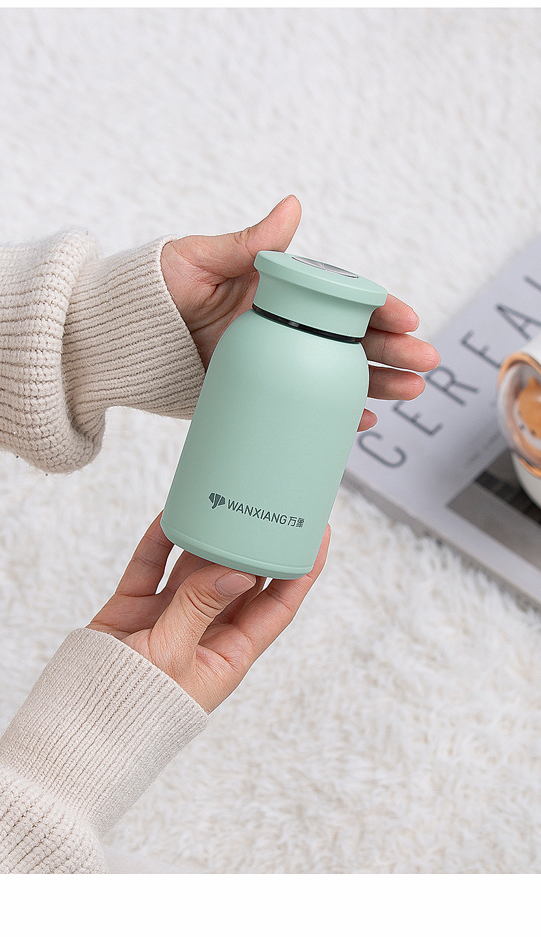 F53_04.jpg F53_04.jpg